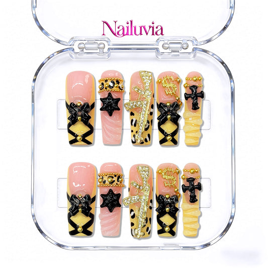 Nailuvia-D123 Midium-Square "Gothic Lolita" Press-On Nails