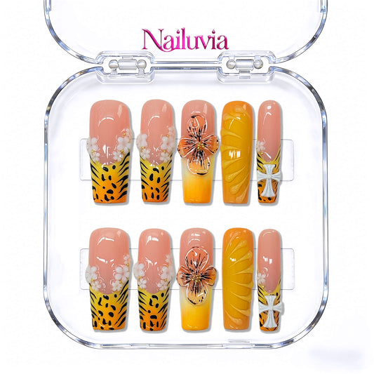Nailuvia-D125 Midium-Square "Safari Blossom" Press-On Nails