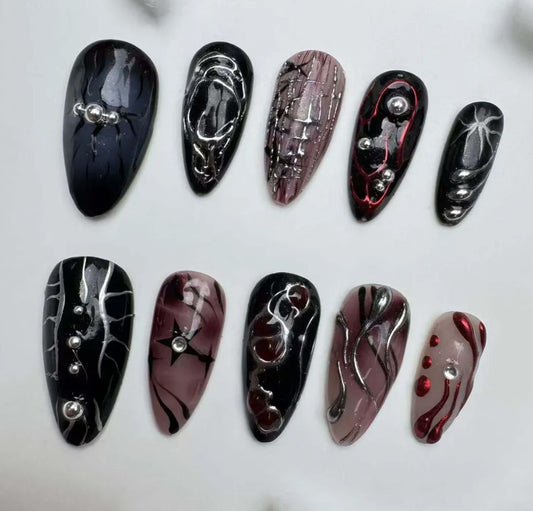 Nailuvia-AL002 Almond "Noir Veil" Press-On Nails