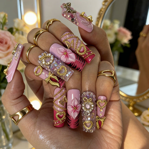 Nailuvia-D052 Midium-Square "Bubblegum Opulence" Press-On Nails