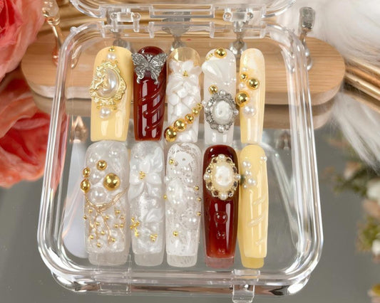 Nailuvia-D124 Midium-Square "Vintage Garden" Press-On Nails