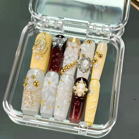 Nailuvia-D124 Midium-Square "Vintage Garden" Press-On Nails