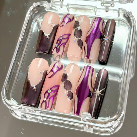 Nailuvia-DX134 Midium-Square "Velvet Noir" Press-On Nails