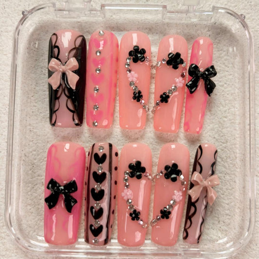 Nailuvia-DX139 Midium-Square "Sweet Gothic" Press-On Nails