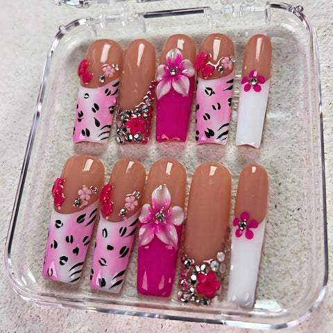 Nailuvia-D119 Midium-Square "Tropical Blossom" Press-On Nails