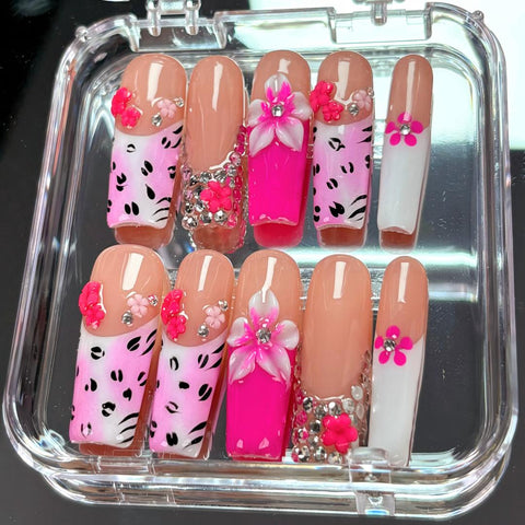 Nailuvia-D119 Midium-Square "Tropical Blossom" Press-On Nails