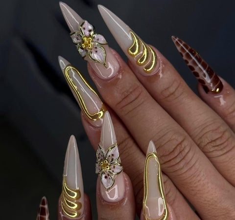 Nailuvia-ST004 Stiletto "Blossom Gilded" Press-On Nails