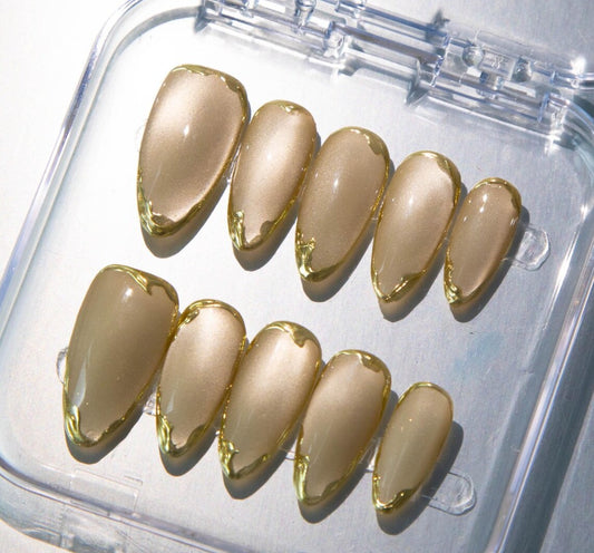 Nailuvia-CA007 Cat Eye "Champagne Glow" Press-On Nails