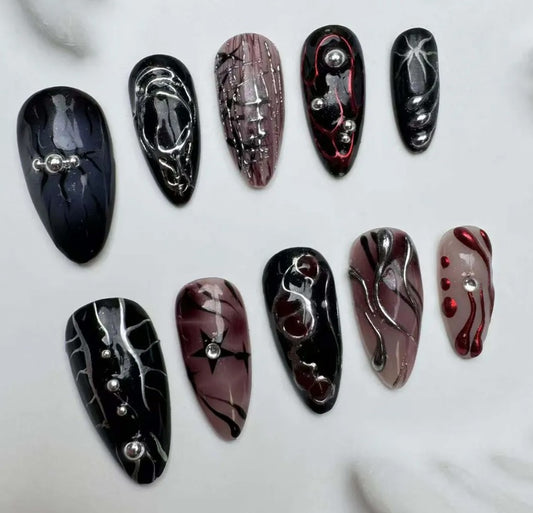 Nailuvia-AL002 Almond "Noir Veil" Press-On Nails