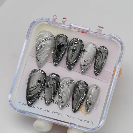 Nailuvia-AL001 Almond "Midnight Chrome" Press-On Nails