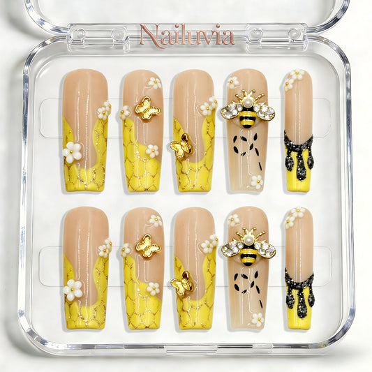 Nailuvia-D038  Midium-Square "Honeybee Garden" Press-On Nails