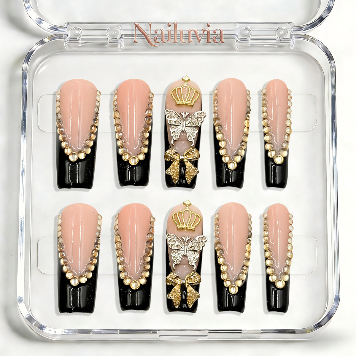 Nailuvia-D066 Midium-Square "Regal Noir &amp; Gold" Press-On Nails