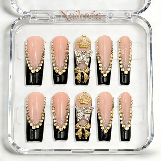 Nailuvia-D066 Midium-Square "Regal Noir &amp; Gold" Press-On Nails