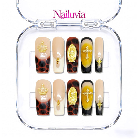 Nailuvia-DX131 Midium-Square "Sacred Opulence" Press-On Nails