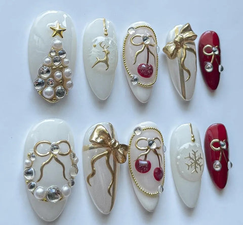 Nailuvia-AL032 Almond "Winter Wonderland" Press-On Nails