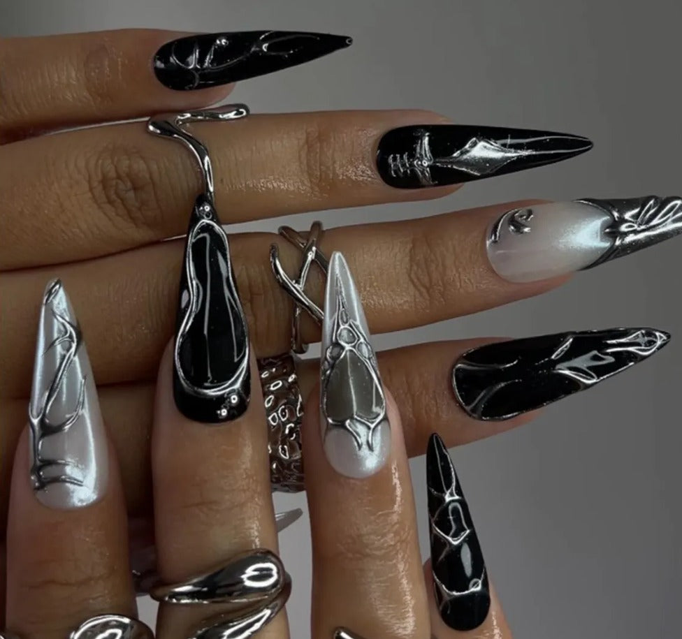 Nailuvia-ST009 Stiletto "Liquid Chrome" Press-On Nails